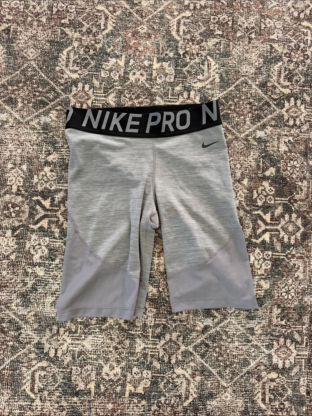 Nike Women`s Pro 8” Training Shorts